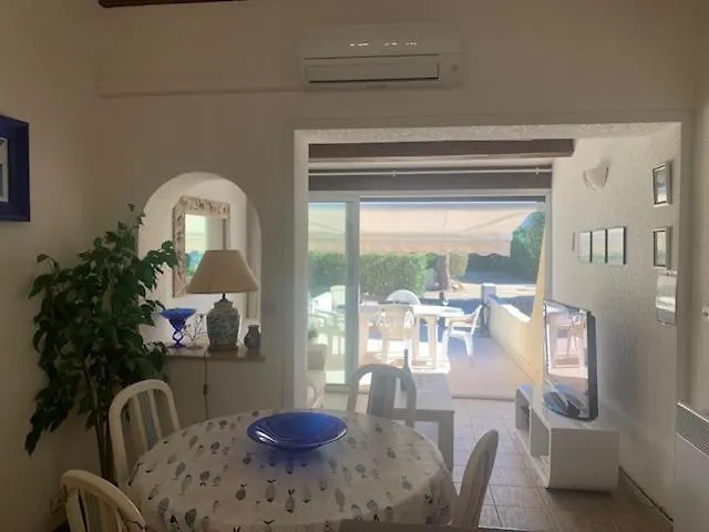 398 4 Pers Heliovillage וילה